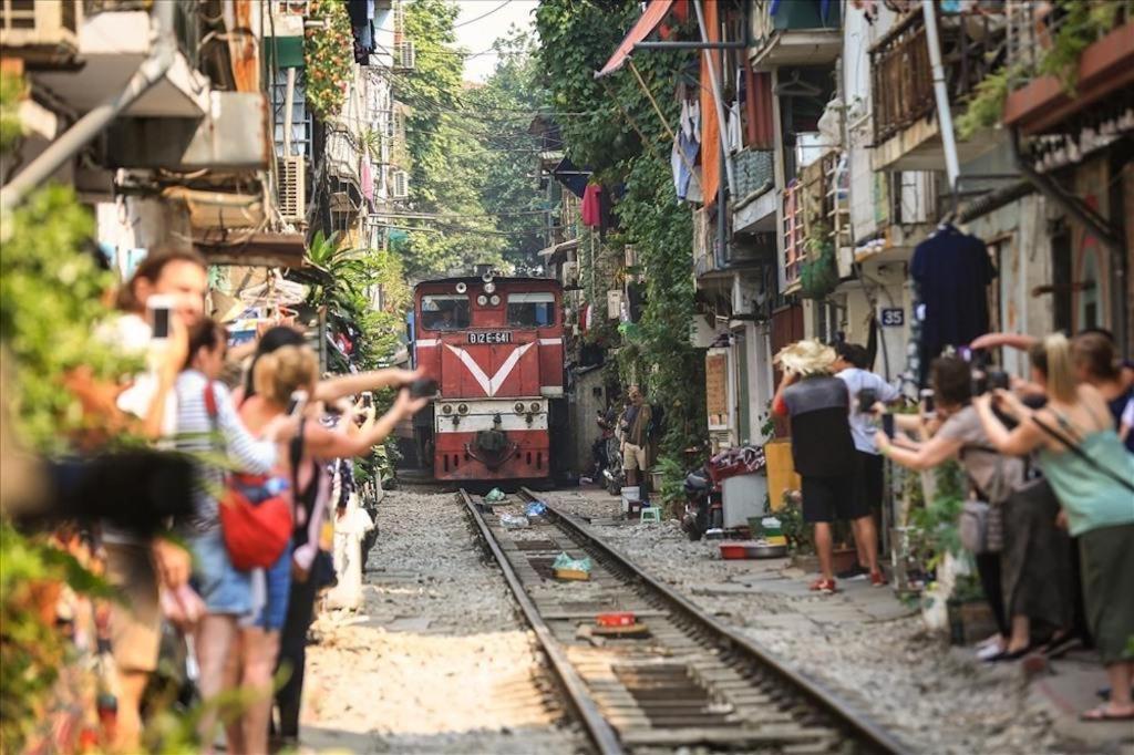 Tropical Land Little Hanoi Homestay ภายนอก รูปภาพ